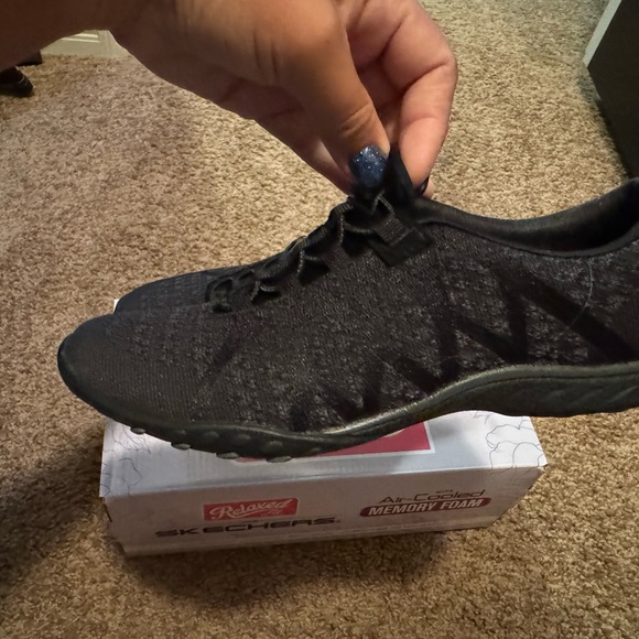 Skechers memory foam slip on black shoes. Super light weight and breathable. - Picture 4 of 12